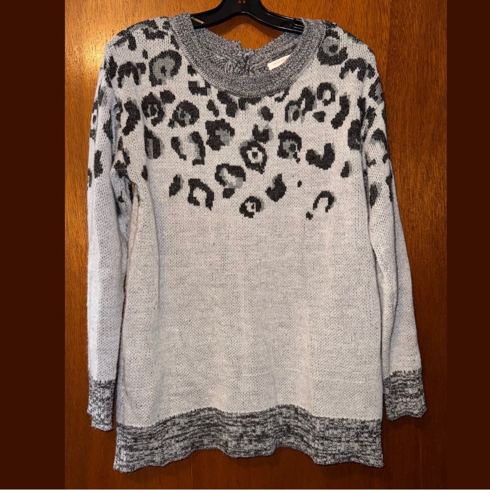 Skies Are Blue Gray Leopard Print Sweater